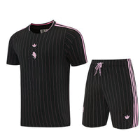 Maglia e Pantaloncini pre-allenamento Juventus 26/27
