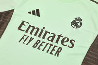 Maglia e Pantaloncini pre-allenamento Real Madrid  Bambino 25/26