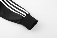 Tuta Oasis x Adidas 2025