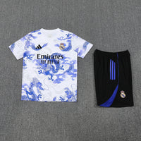 Maglia e Pantaloncini pre-allenamento Real Madrid Bambino 25/26