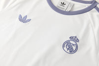 Maglia da allenamento e pantaloncini del Real Madrid 26/27