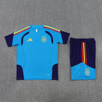 Maglia e pantaloncini da allenamento Spagna 26/27