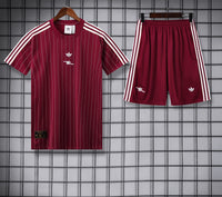 Maglia da allenamento e pantaloncini del Arsenal 25/26