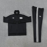 Tuta Oasis x Adidas 2025