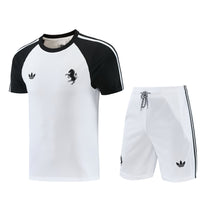 Maglia e Pantaloncini pre-allenamento Juventus 26/27