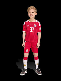 T-shirt e Pantaloncini per Bambino Bayern Monaco Home 26/27