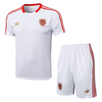 Maglia da allenamento e pantaloncini del Bayern Bambino 25/26