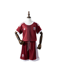 T-shirt e Pantaloncini Bambino Qatar Home 26/27