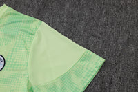 Maglia da allenamento e pantaloncini del Manchester City 25/26
