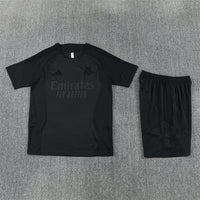 Maglia e Pantaloncini pre-allenamento Real Madrid Bambino 26/27