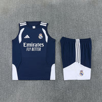 Maglia da allenamento e pantaloncini del Real Madrid 26/27