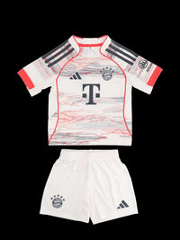 T-shirt e Pantaloncini per Bambino Bayern Monaco Away 25/26