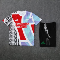 Maglia da allenamento e pantaloncini del Arsenal 24/25