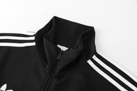Tuta Oasis x Adidas 2025
