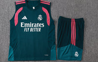Maglia da allenamento e pantaloncini del Real Madrid 26/27