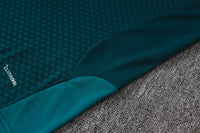 Maglia da allenamento e pantaloncini del Real Madrid 26/27