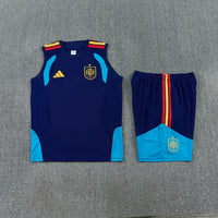 Maglia e pantaloncini da allenamento Spagna 26/27