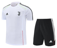 Maglia e Pantaloncini pre-allenamento Juventus 25/26