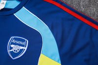 Maglia da allenamento e pantaloncini del Arsenal 25/26