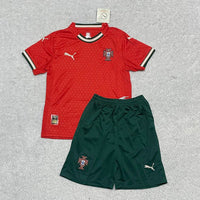 T-shirt e Pantaloncini per Bambino Portogallo Home 25/26