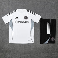 Maglia da allenamento e pantaloncini del Inter Miami 25/26