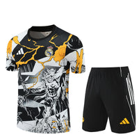 Maglia e Pantaloncini pre-allenamento Real Madrid x Marvel Bambino 25/26