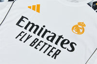 Maglia da allenamento e pantaloncini del Real Madrid X Marvel 25/26