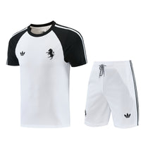 Maglia e Pantaloncini pre-allenamento Juventus 26/27