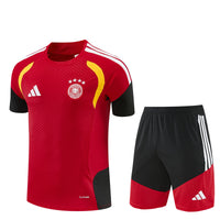 Maglia e pantaloncini da allenamento Germania 25/26